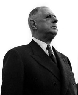 De Gaulle : « Le fait que les partisans de droite et les partisans de gauche déclarent que j'appartiens à l'autre côté prouve... »