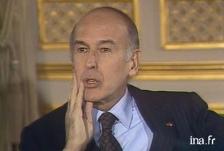 Valéry Giscard d'Estaing Il faut laisser les choses basses mourir de leur propre poison